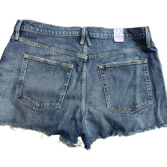 Good American GOOD '90S SHORT | Sz 15 = 34 | Cut-off Jean Shorts Indigo156 | NWT - Picture 8 of 10